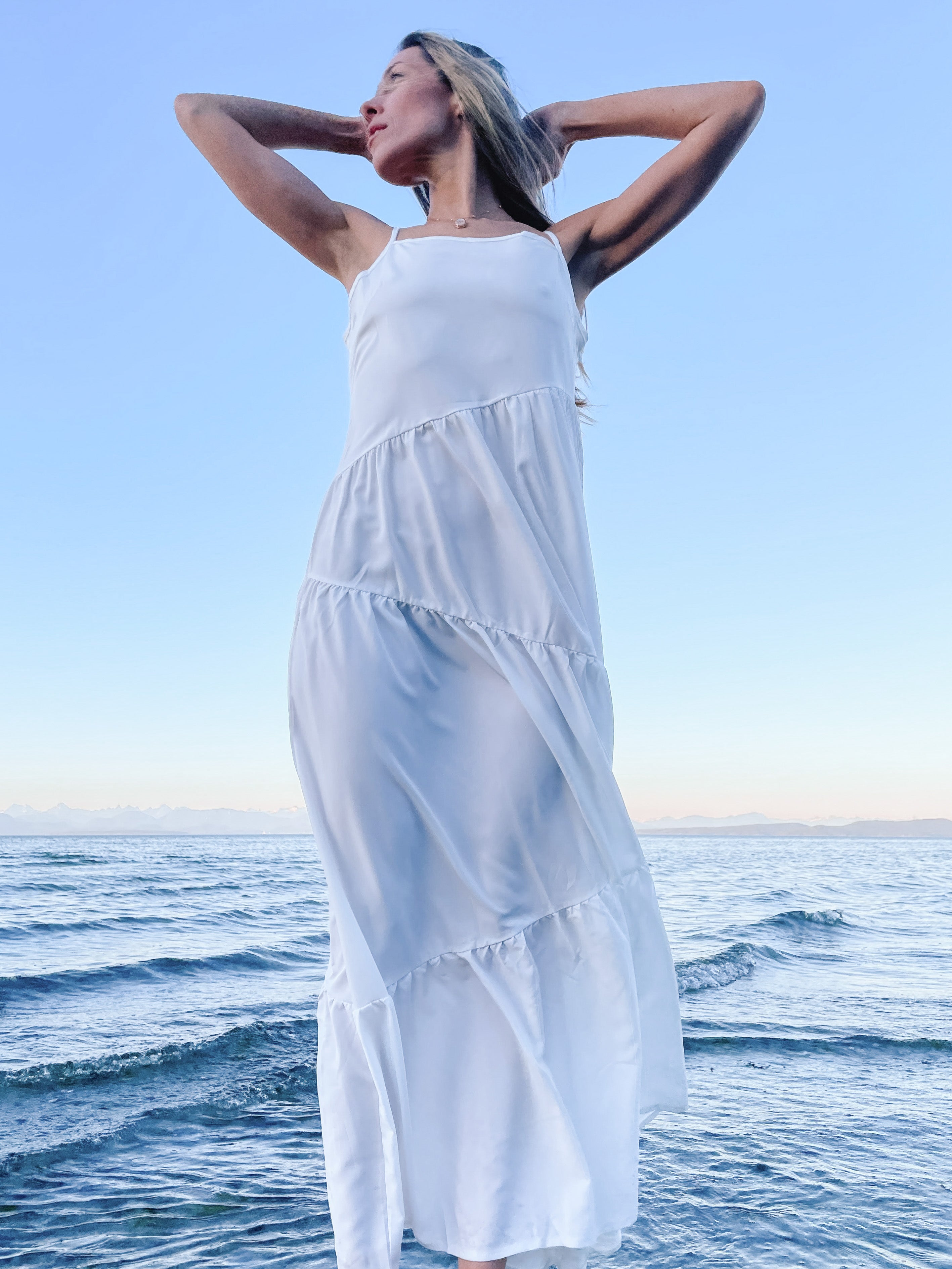 Waterfall Maxi