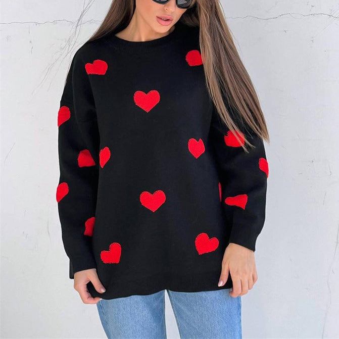 Loves Me Pullover