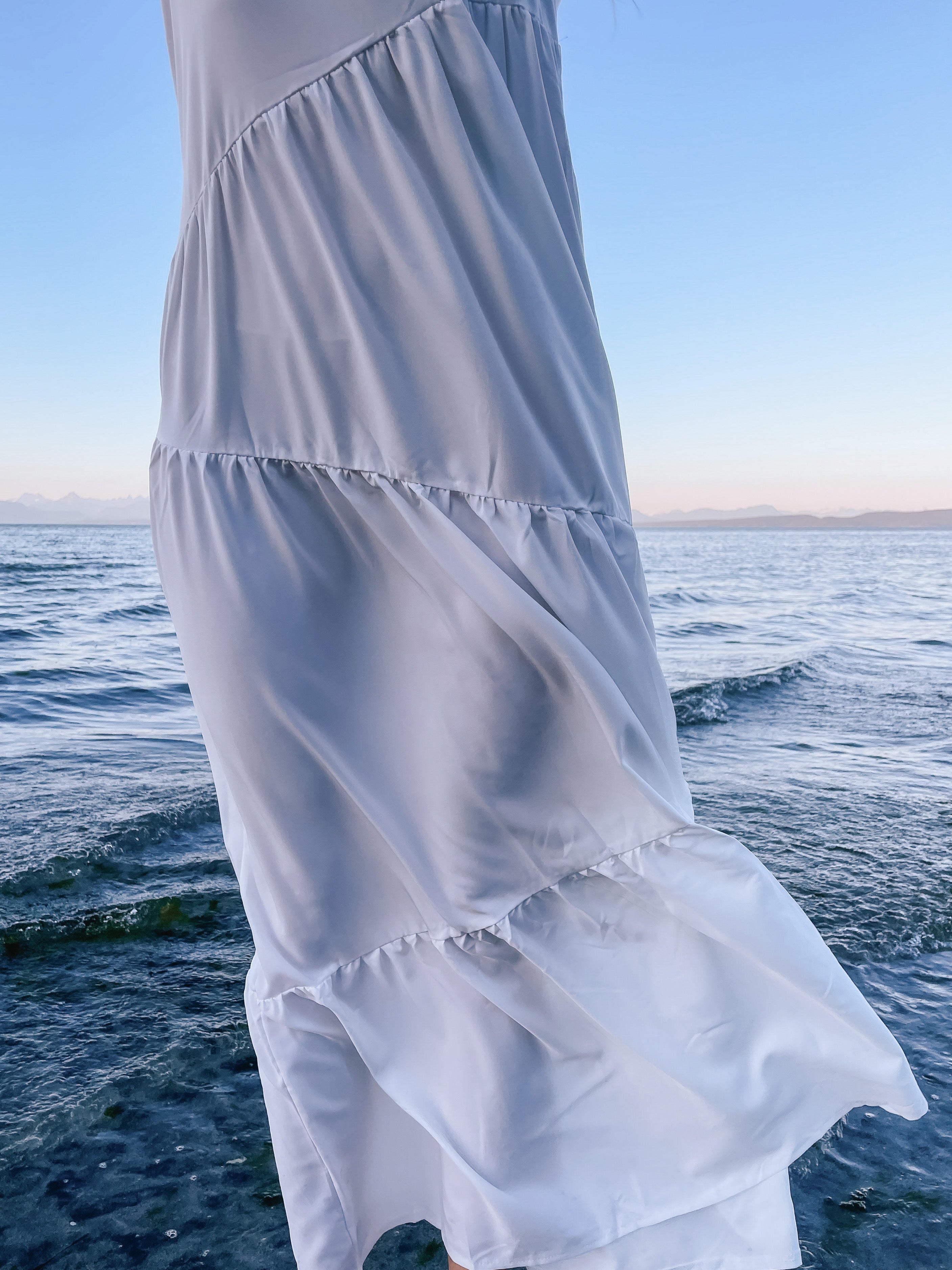 Waterfall Maxi